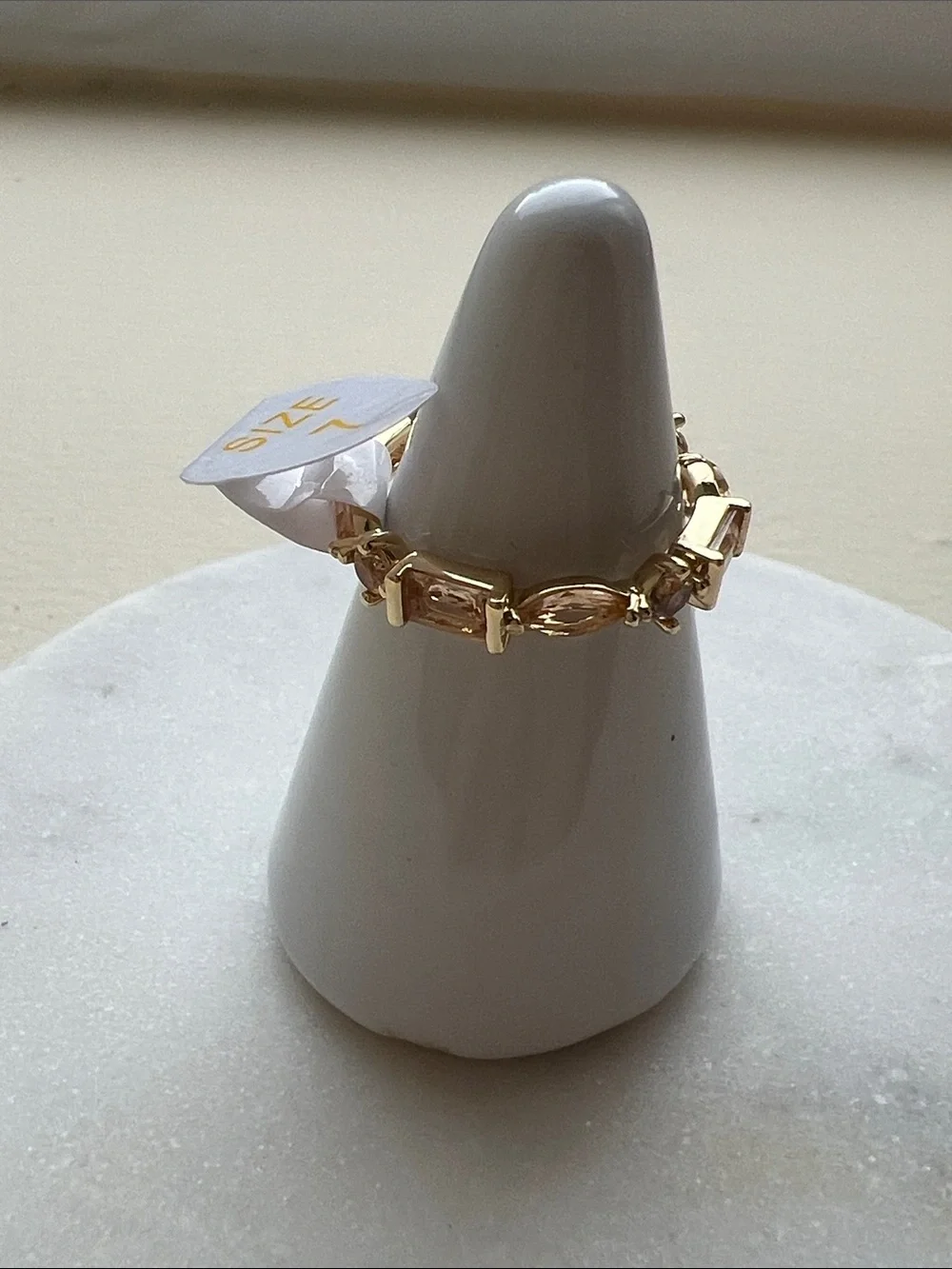 bp Gold Link Crystal Accent Ring